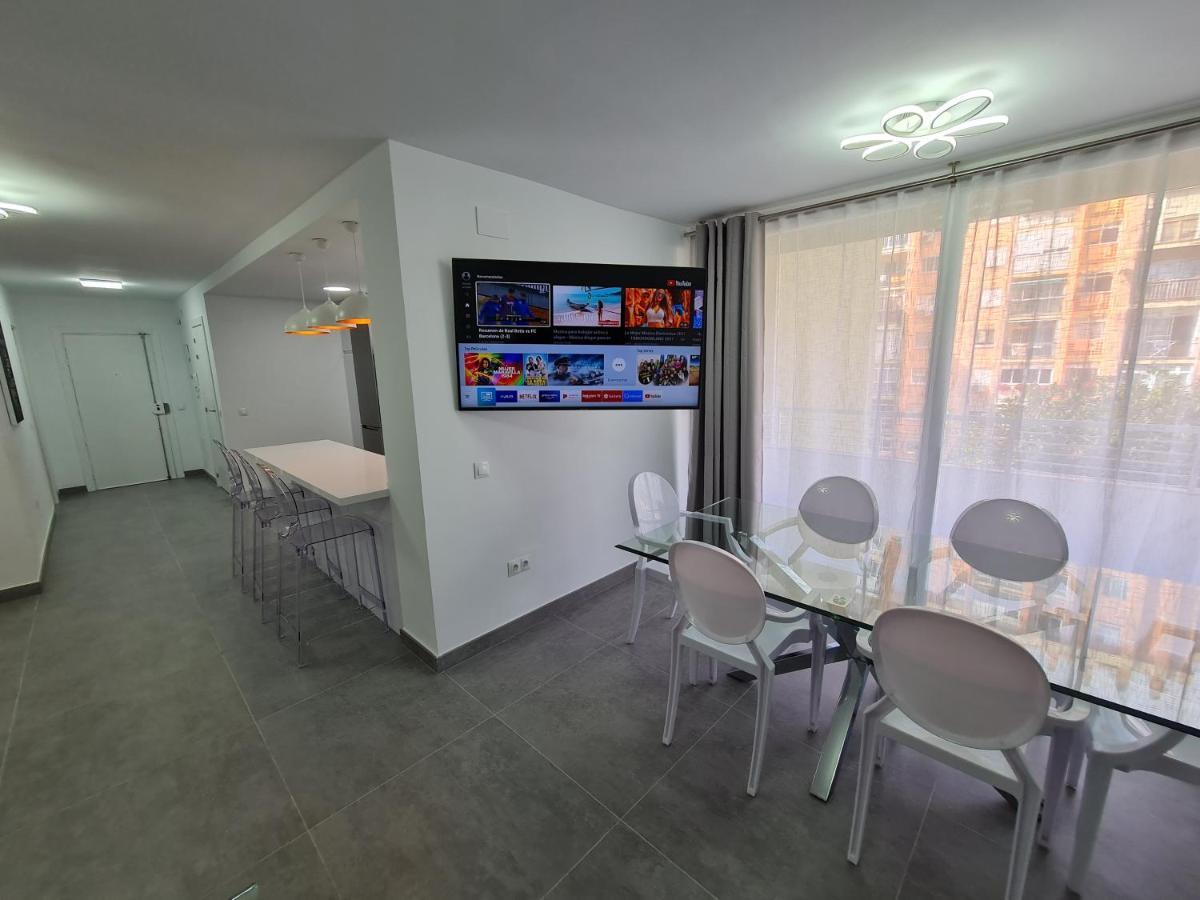 Modern 3 Bedroom Luxury Apartment In Torremolinos Exterior photo